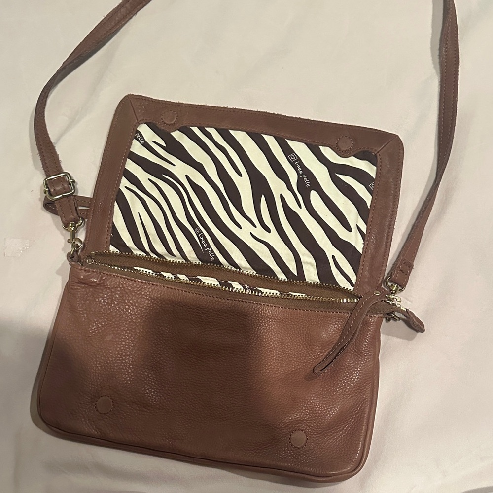 Linea Pelle Brown Leather Crossbody Bag - Picture 4 of 13